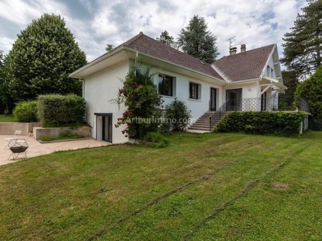 VILLA 6 CHAMBRES