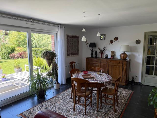 Villa 6 pièce s Lestrem