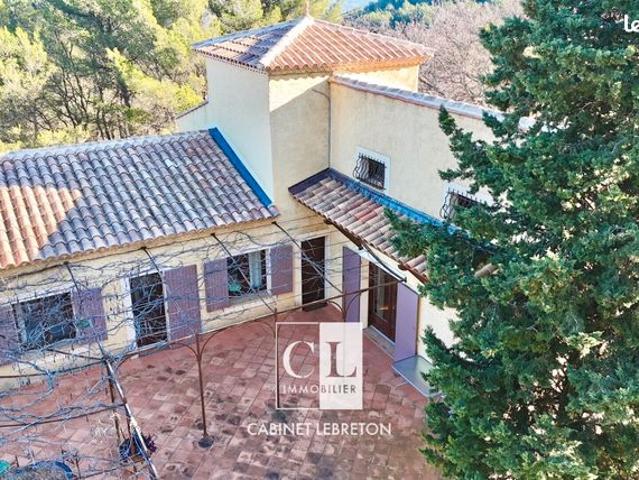 Villa 6 pièces 178 m²