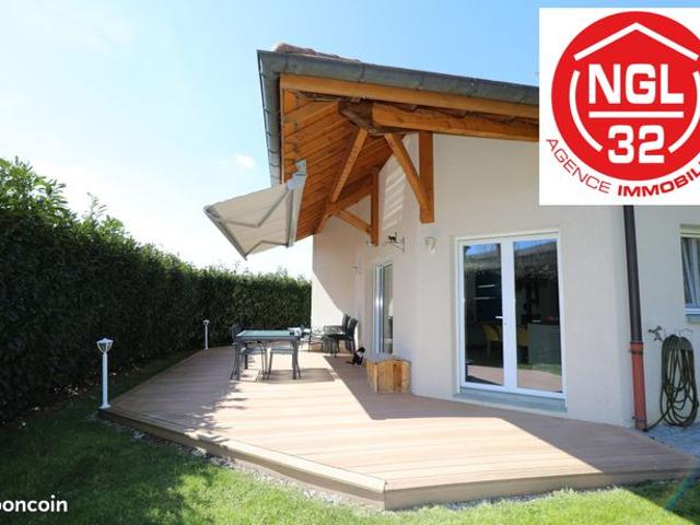 Villa 6 pièces 130 m²