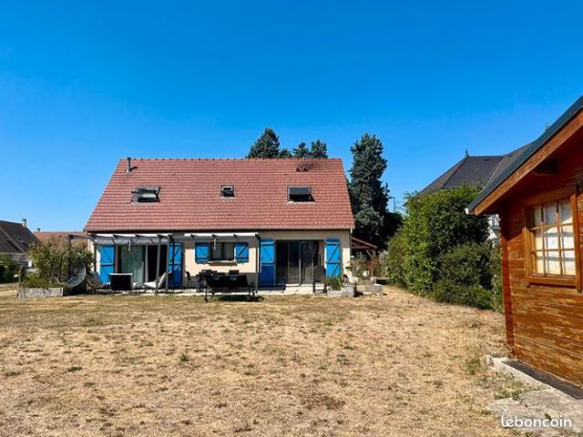 Maison 6 pièces 135 m²