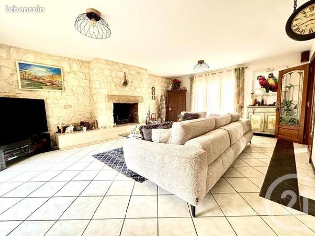 Villa 6 pièces 160 m²