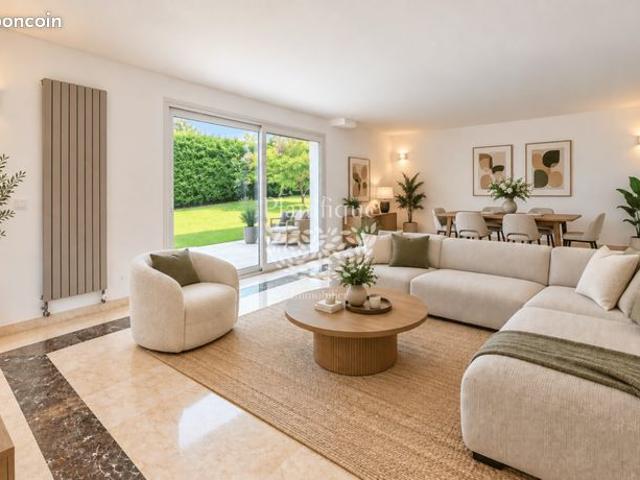 Villa 6 pièces 176 m²