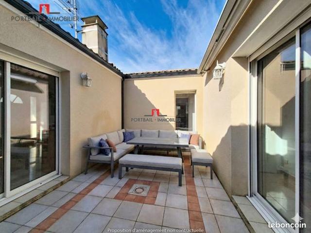 Villa 6 pièces 180 m²