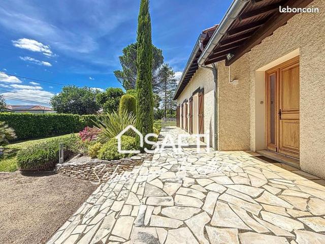 Villa 6 pièces 195 m²
