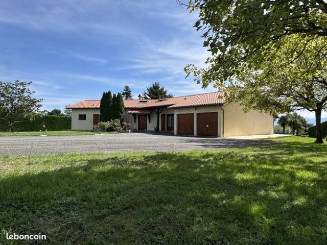 Villa 6 pièces 198 m²