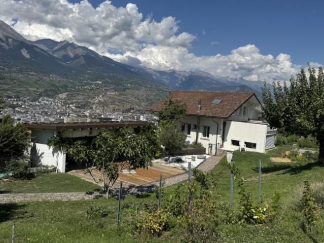 Villa / 6 Zimmer / Sion / Ref. 10262602 / EINZELNER AGENT