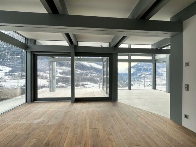 VILLA 6.5 LOCALI CON VISTA PANORAMICA A PONTO VALENTINO