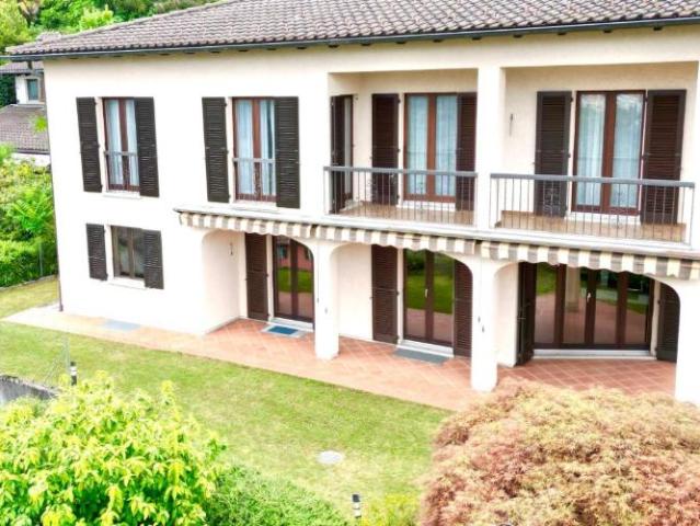 Villa 6.5 Zimmer