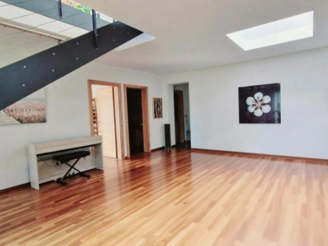 Villa 6.5 Zimmer