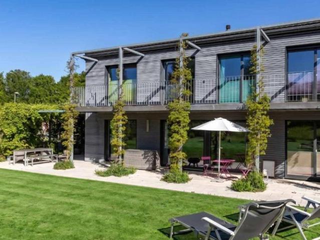 Villa 6.5 Zimmer