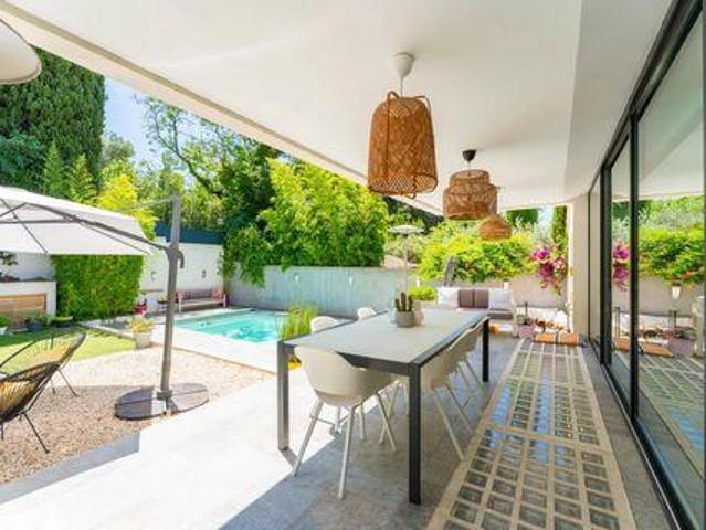 Villa 7 chambres, Marseille Provence 13000 ELS102759991
