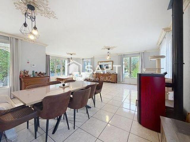 Villa 7 chambres, Montauban Midi 82000 DS105490405
