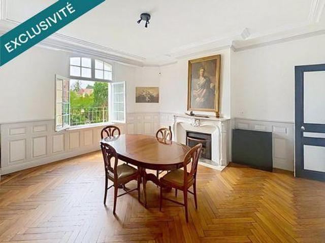 Villa 7 chambres, Montdidier Picardie 80500 DS103383397