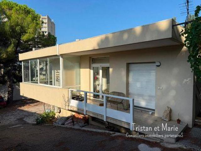 Villa 7 chambres, Nimes Languedoc 30900 DLS104829605