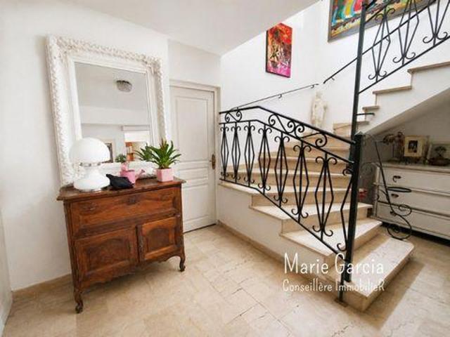 Villa 7 chambres, Nimes Languedoc 30900 DS102151363
