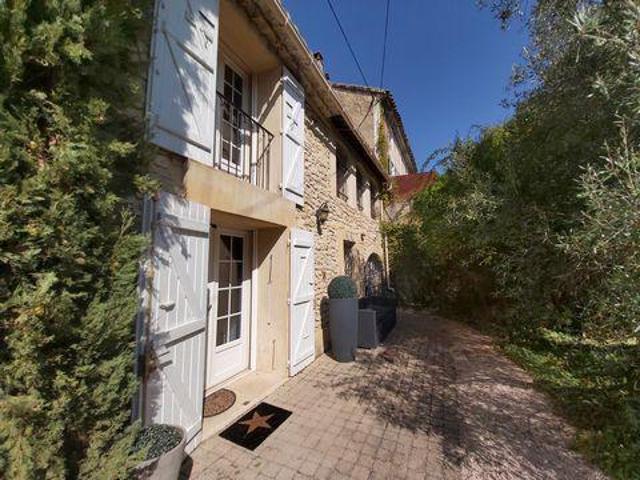 Villa 7 chambres, Caderousse Provence Alpes Côte d'Azur 84860 DS96311328