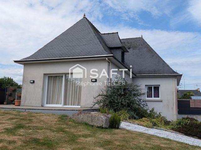 Villa 7 chambres, Carhaix Bretagne 29270 DS104786772