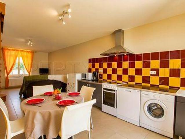 Villa 7 chambres, La Roche Chalais Aquitaine 24490 DS101314446