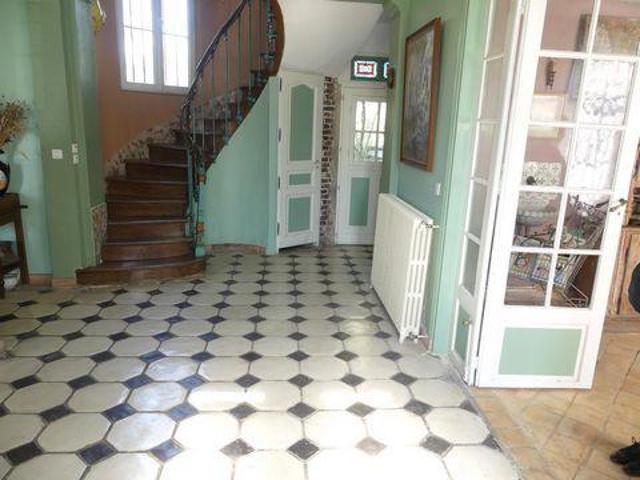 Villa 7 chambres, Ravenel Picardie 60130 DS103700126