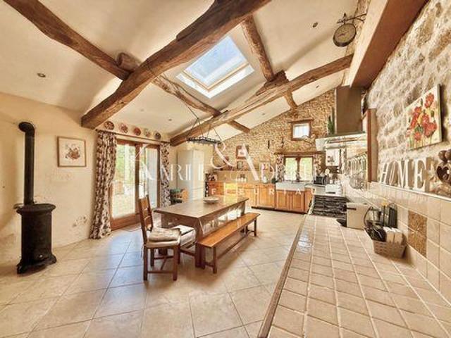 Villa 7 chambres, Saint Pays de la Loire 85240 DS100538556