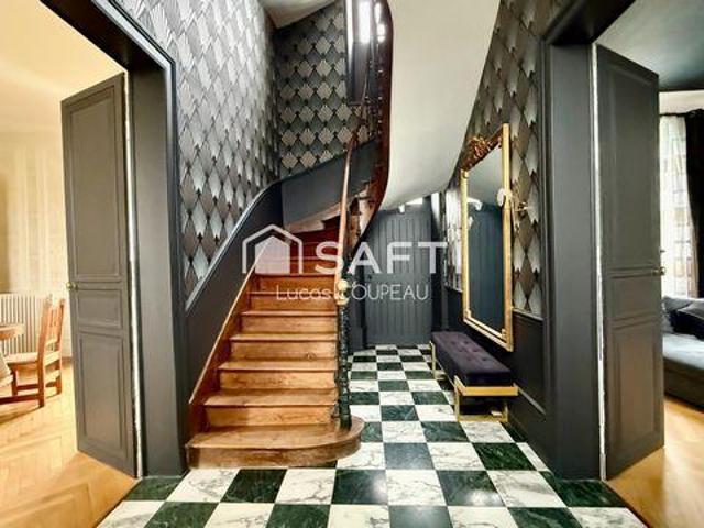Villa 7 chambres, Soulaire Pays de la Loire 49460 DS98798024