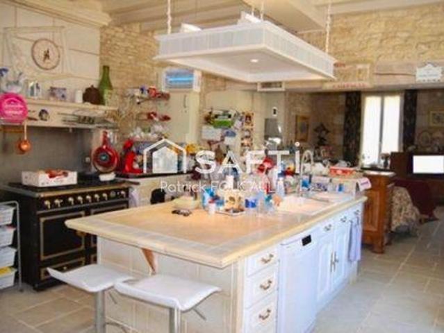 Villa 7 chambres, Verrue Poitou 86420 ES98545226