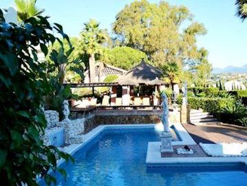 Plaza Juan Romero, Centro de Marbella, Camino de Camoján, Sierra Blanca, Urbanización Lomas de Puente Roman, Málaga, Andalucía, Andalucía