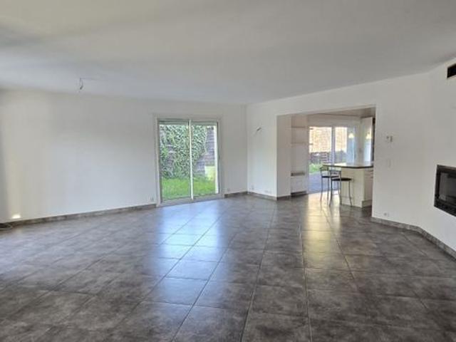 Villa 7 pièces 148 m²