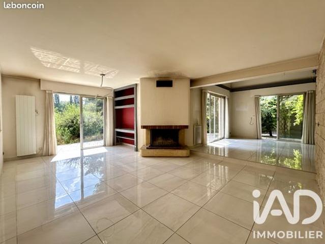Villa 7 pièces 154 m²