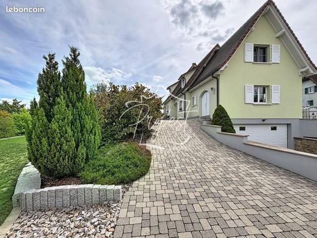 Villa 7 pièces 163 m²