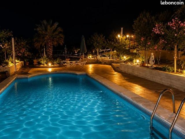 Villa 7 pièces 165 m²