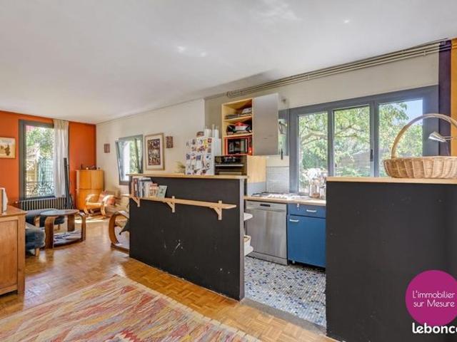Villa 7 pièces 190 m²