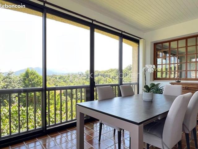 Villa 7 pièces 197 m²