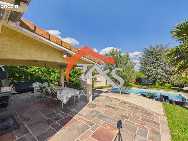 Villa 7 pièces 198 m²