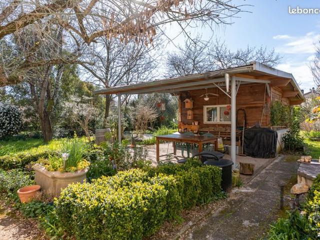 Villa 7 pièces 206 m²