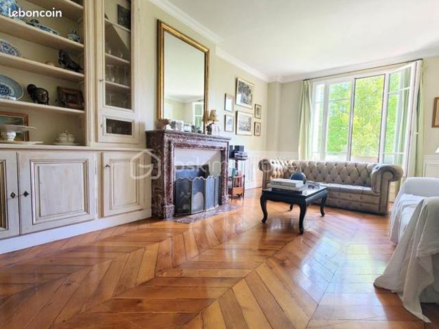 Maison 7 pièces 178 m²