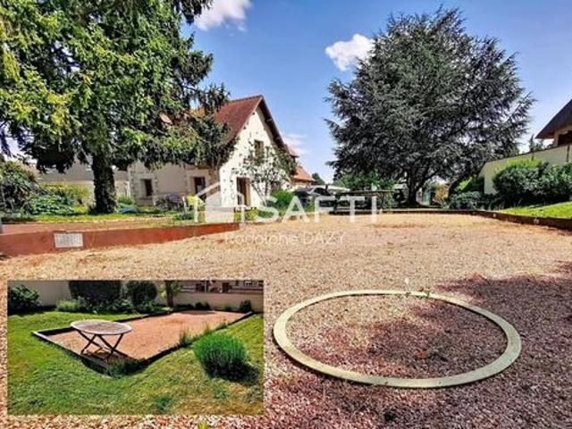 Villa 7 pièces avec piscine couverte