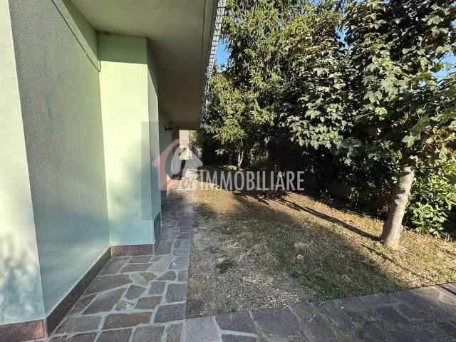 Villa 7 vani 222mq