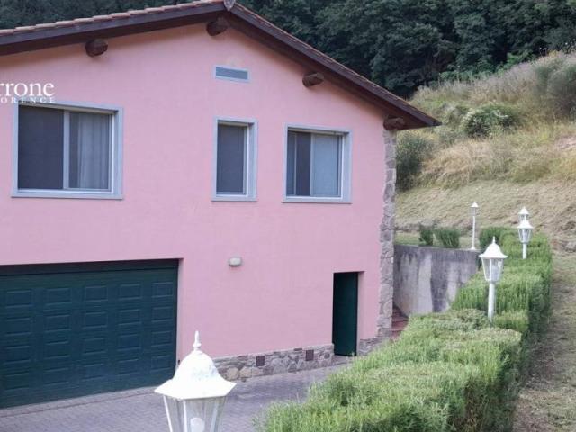 Villa 7 vani 540mq