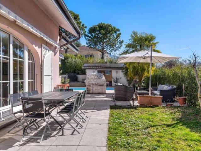 Villa 7.5 Zimmer