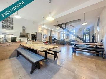 Villa 8 chambres, Castelnau Montratier Sainte Alauzie Midi 46170 ES102524877