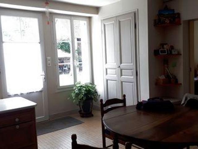 Villa 8 chambres, Dangé Saint Romain Poitou Charentes 86220 DS96311520
