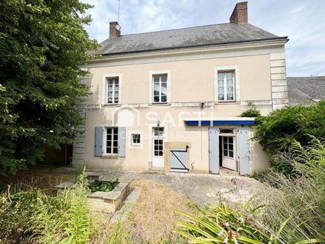 Villa 8 chambres, Le Grand Pays de la Loire 72150 DS100776546