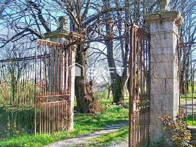 Villa 8 chambres, Limoges Limousin 87000 DLS99570414