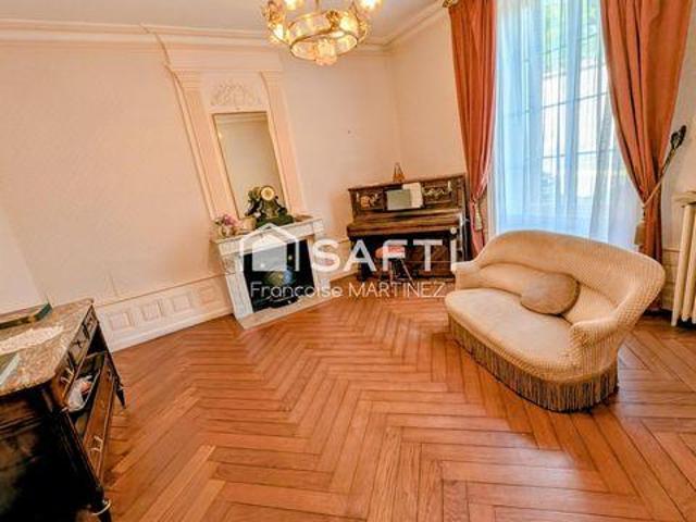 Villa 8 chambres, Panissieres Rhône 42360 ELS105170681