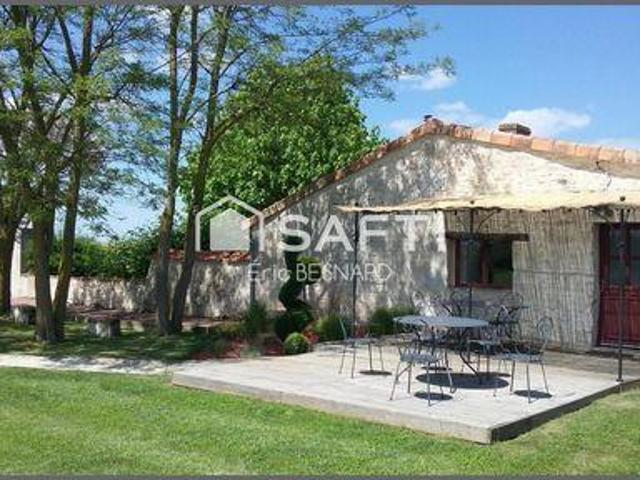Villa 8 chambres, Sammarçolles Poitou 86200 DS99687240