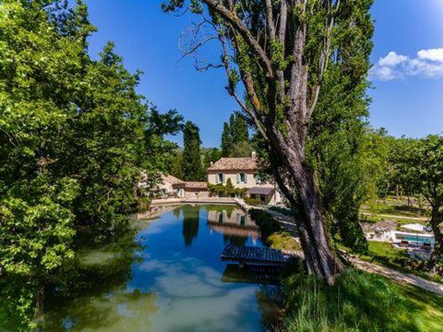 Villa 8 chambres, Sancé Bourgogne 26230 ELS95889379