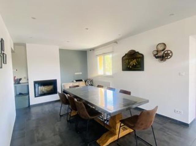 Villa 8 pièces 400 m²