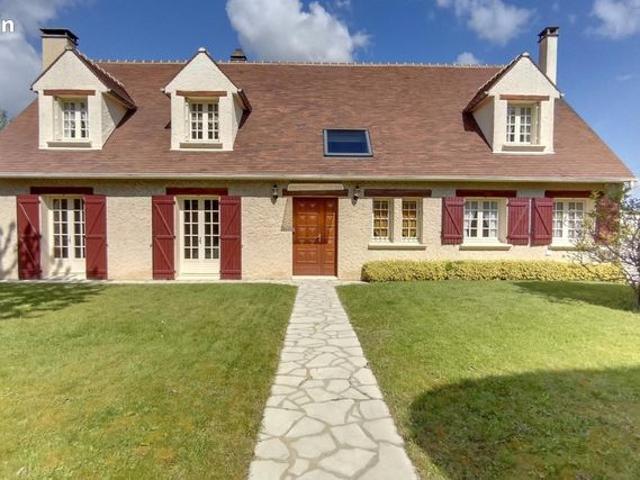 Villa 8 pièces 195 m²